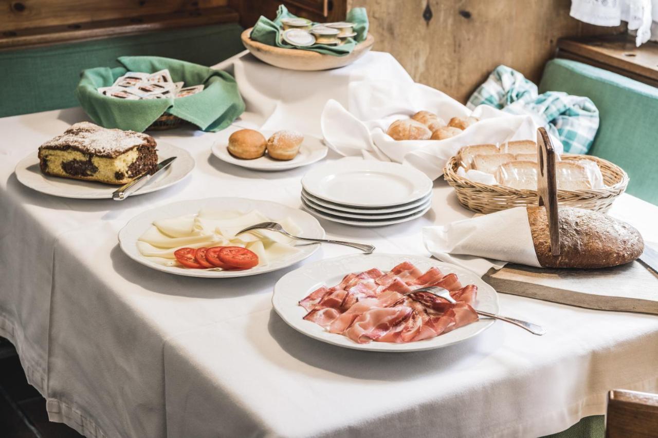 Hotel Gasthof Stern Chiusa Zewnętrze zdjęcie